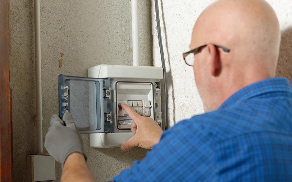 prix électricien Viroflay